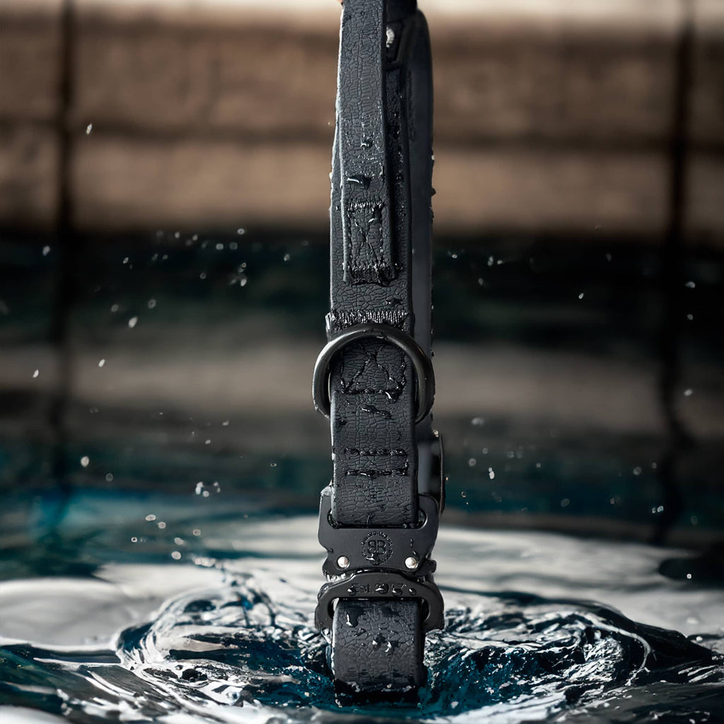 2.5cm Billowthane® Combat® Collar - With Handle. Waterproof & Rated Clip - Black