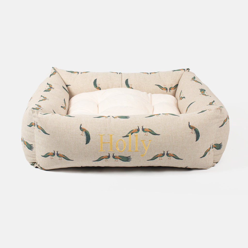 Box Bed For Dogs in Woodlands by Lords & Labradors