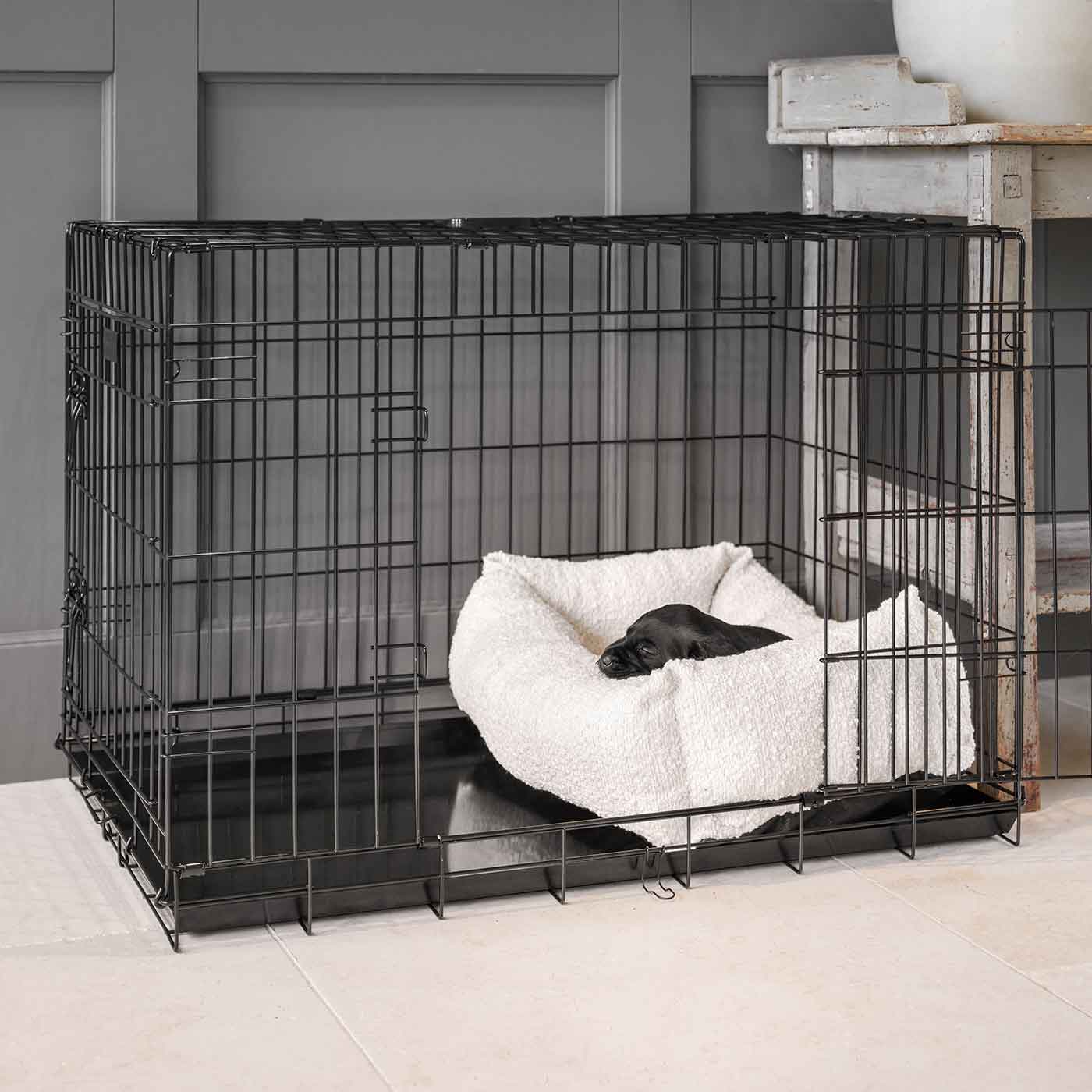 Cozy & Calming Puppy Cage Bed In Ivory Boucl¨¦ by Lords & Labradors