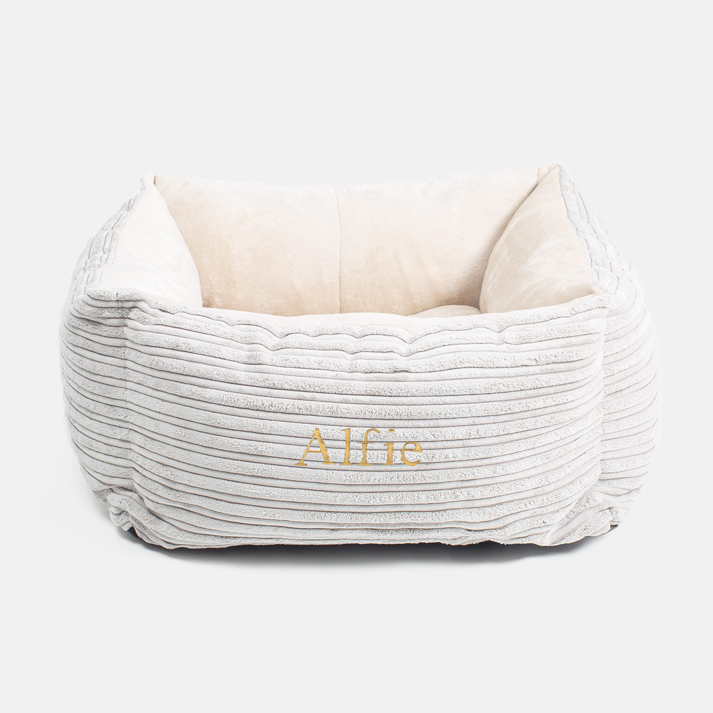 Box Bed For Dogs in Essentials Plush by Lords & Labradors