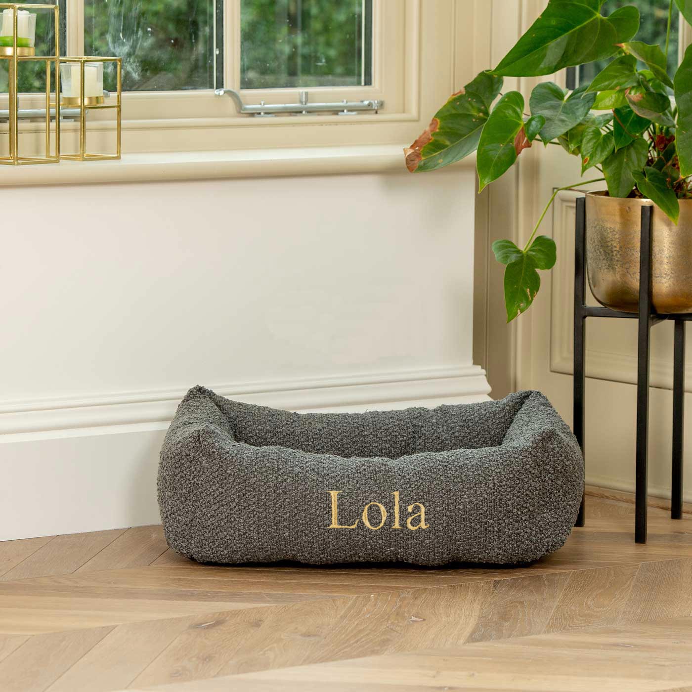 Cozy & Calming Puppy Cage Bed In Granite Boucl¨¦ by Lords & Labradors