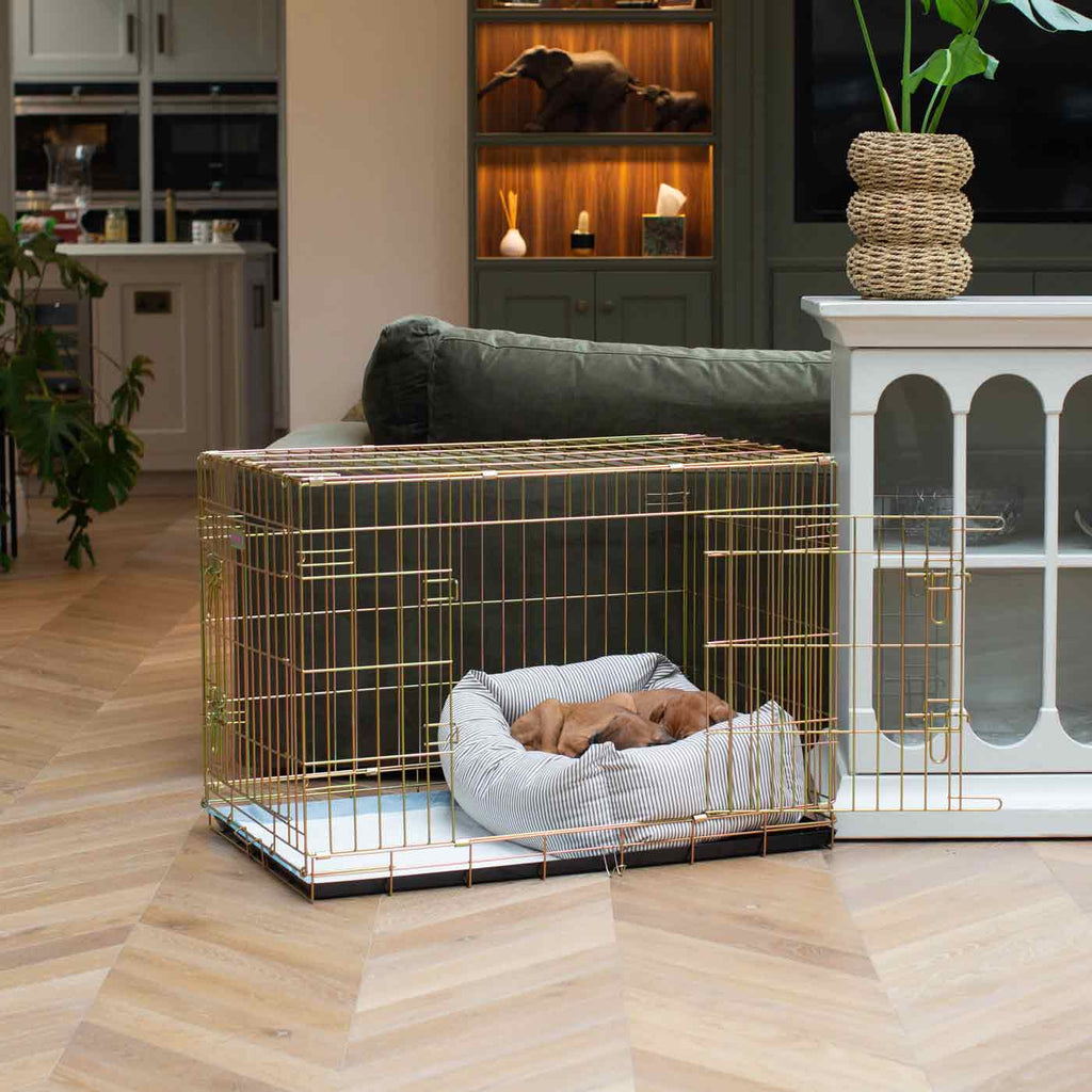 Cozy & Calming Puppy Cage Bed in Spots & Stripes by Lords & Labradors