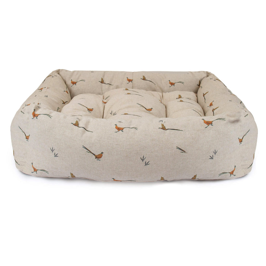 Box Bed For Dogs in Woodlands by Lords & Labradors