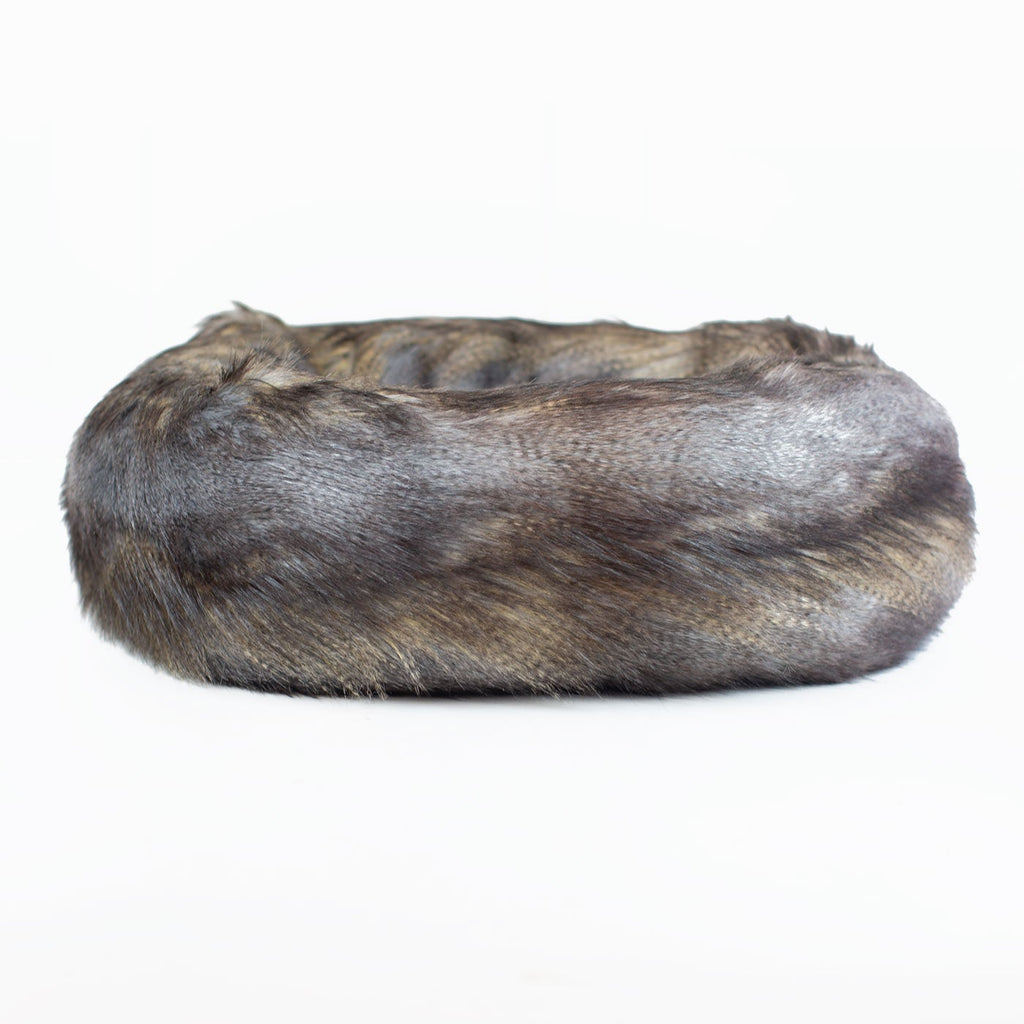 Calming Anti-Anxiety Donut Bed in Wolf Faux Fur by Lords & Labradors