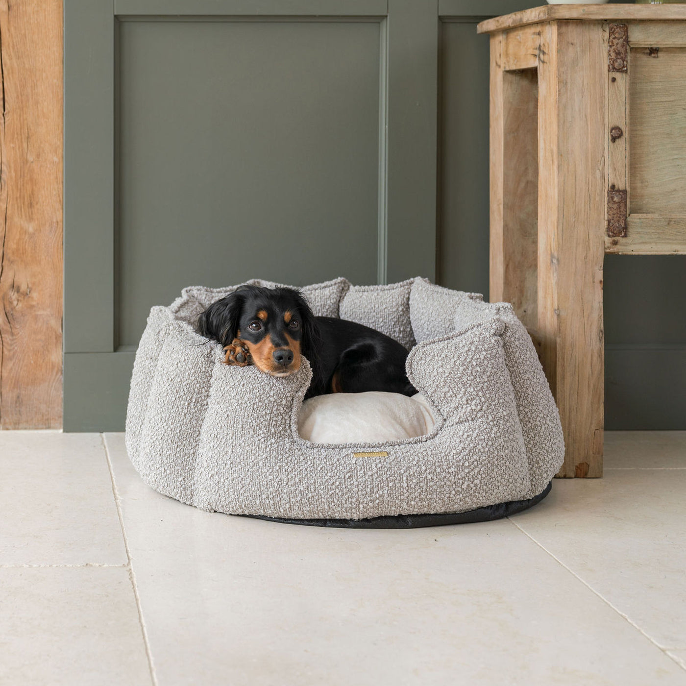 High Wall Bed For Dogs in Boucl¨¦ by Lords & Labradors