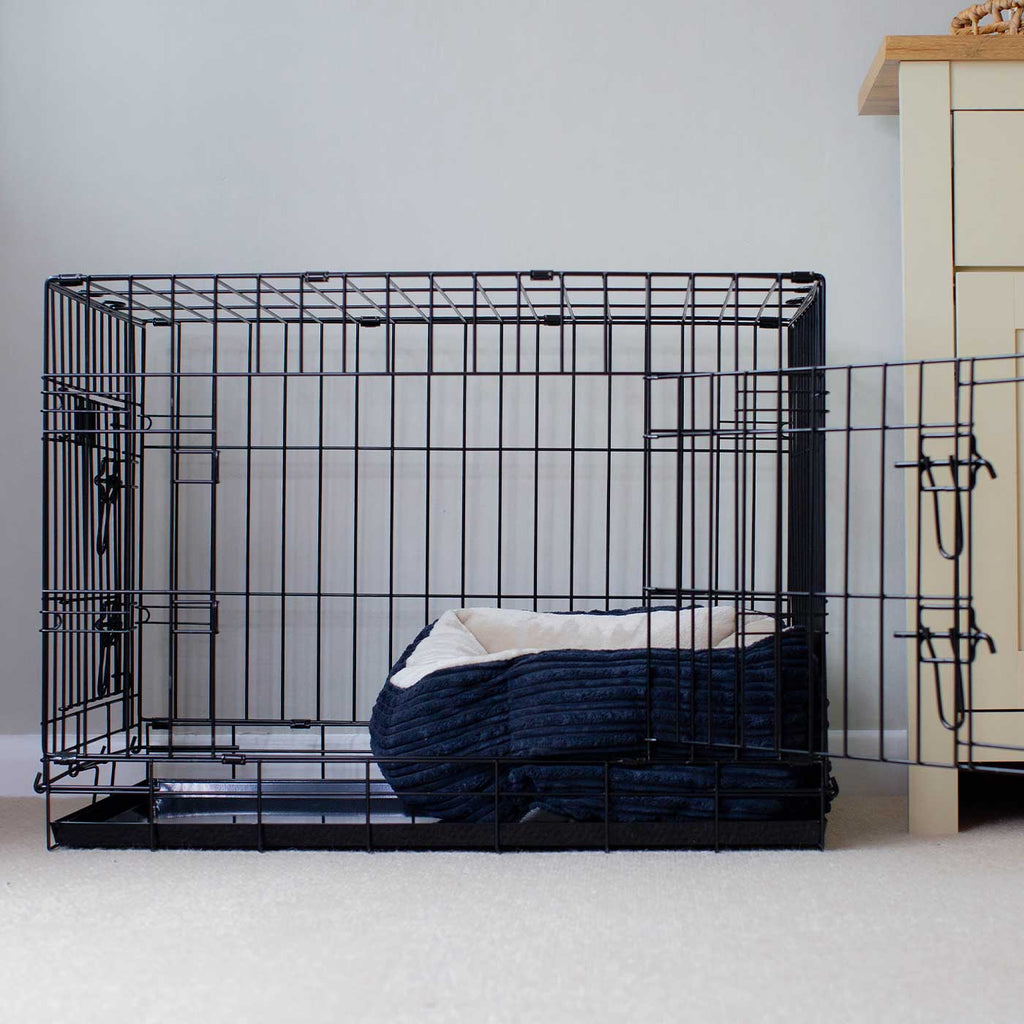 Cozy & Calming Puppy Cage Bed in Essentials Plush by Lords & Labradors